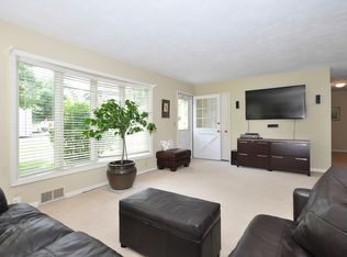 5785 Howards Point Rd, Shorewood, MN 55331