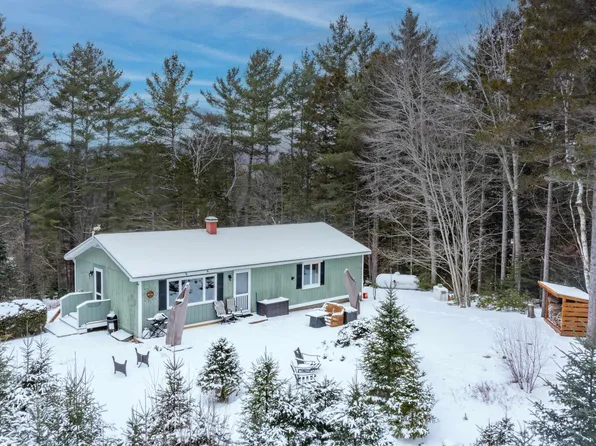 1591 Easton Valley Road, Easton, NH 03580