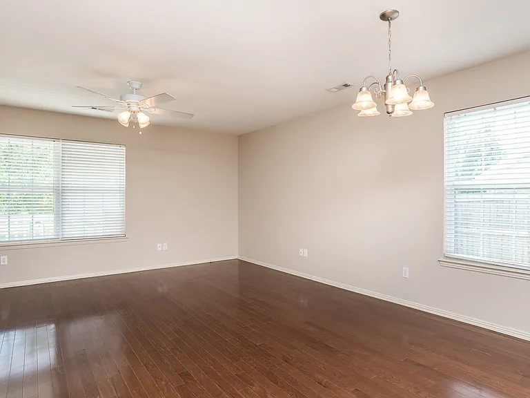 4356 W Serviceberry Dr — Photo 2