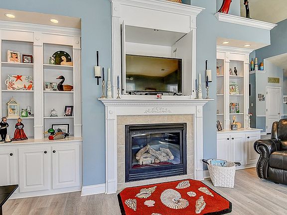 5th image of 134 Saratoga Pl