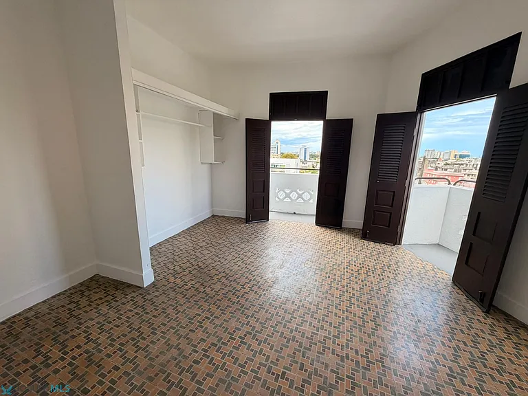 1001 Avenue Ponce De Gln #501 — Photo 16