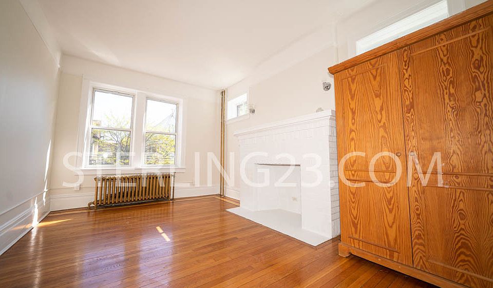 1st image of 42-04 Ditmars Blvd #2A