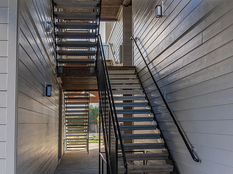 Woodburn Place Apartment Homes — Photo 16