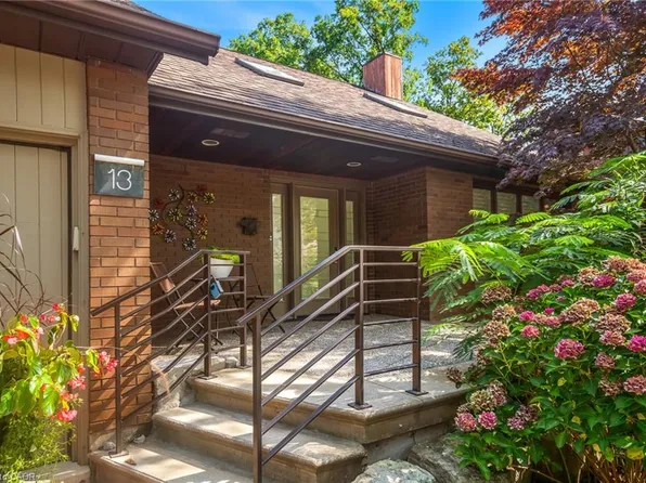13 Oak Dr, Niagara On The Lake, ON L0S 1J0