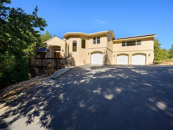 3rd image of 161 Eberhardt Gulch Ct