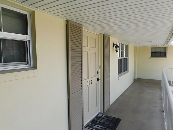 4th image of 5540 Tamberlane Circle #317