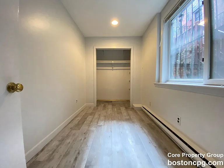 48 Phillips St #A — Photo 7