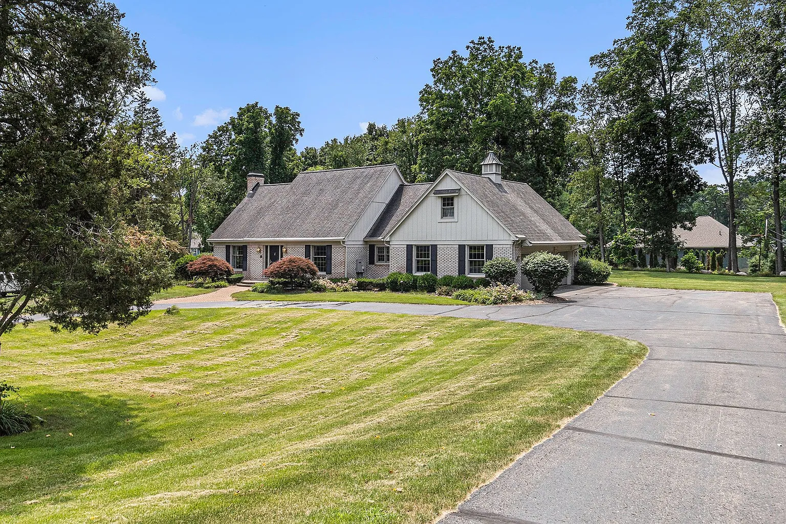 5518 Mountain Rd photo 1