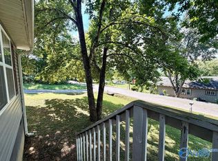 201 Tyler Ave NE, Fort Payne, AL 35967