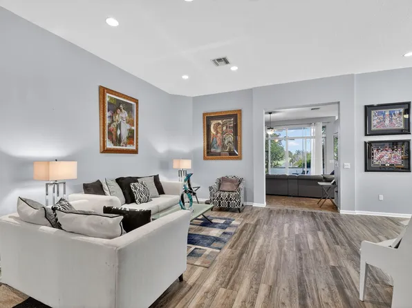 1848 Via Castello, Wellington, FL 33411