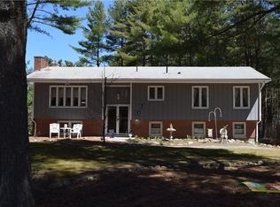 7 Magnolia Ln, Coventry, RI 02816