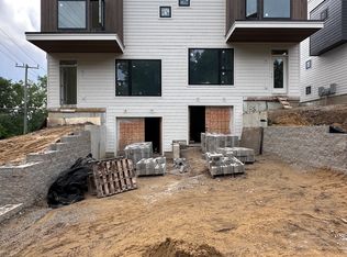 207 Sunset Rd, Ann Arbor, MI 48103