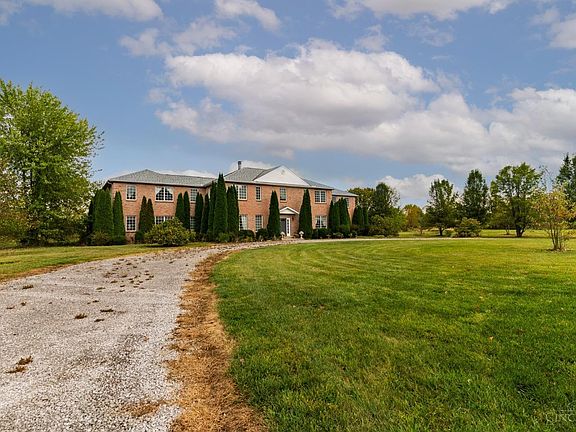 3rd image of 5916 Berger Dr