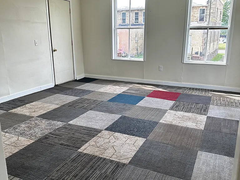 676 W Main St #B — Photo 1