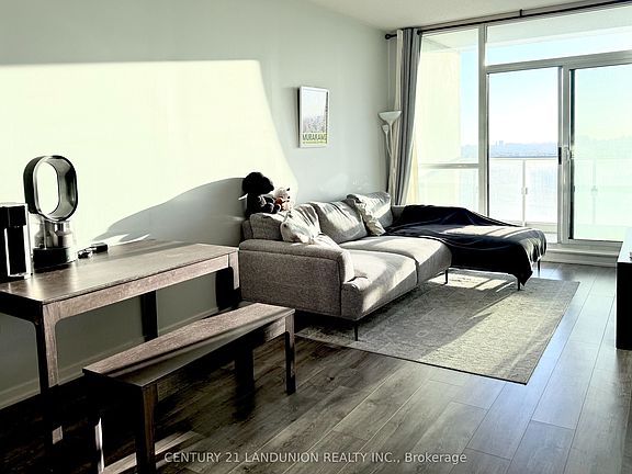 4th image of 70 Forest Manor Rd #2707