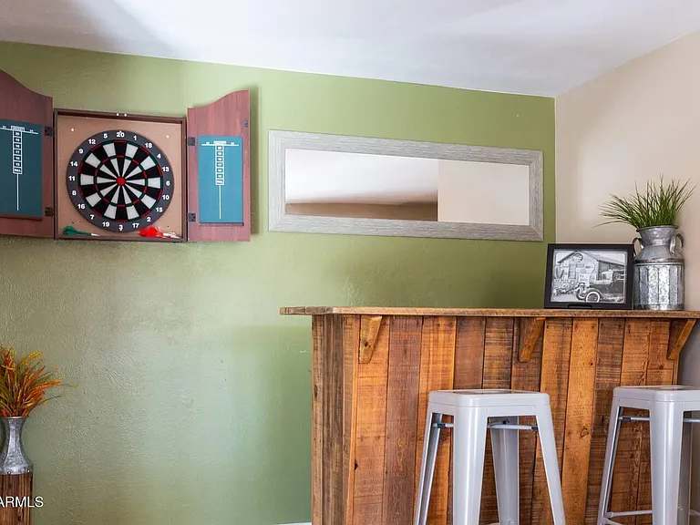 8447 E Sheridan St — Photo 11