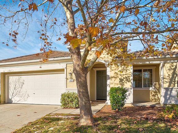 4th image of 1407 Paddington Way