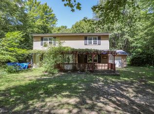 3599 Beck Rd, Mantua, OH 44255