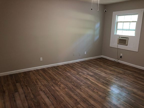 123 livingroom_08022022