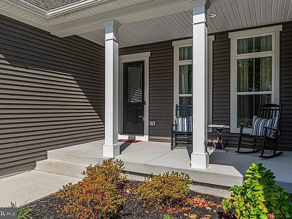 4th image of 33391 Old Pier Ln