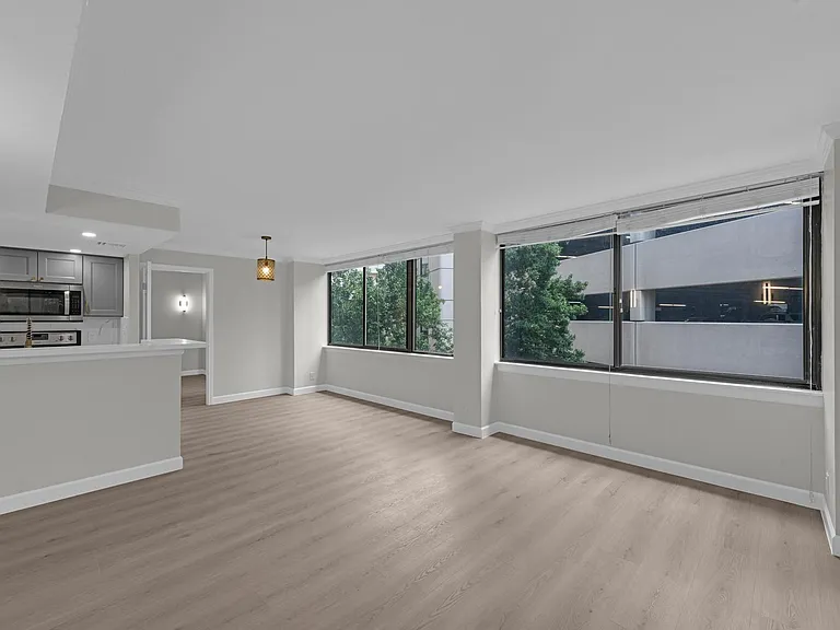 3525 Sage Rd #304 — Photo 6