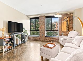 357 Commercial St APT 121, Boston, MA 02109