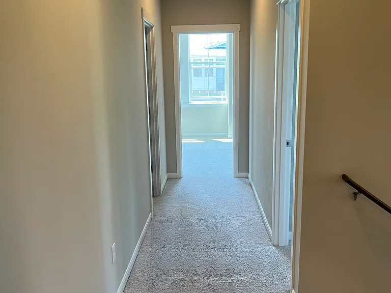 2412 NE Boulderstone Ct — Photo 11