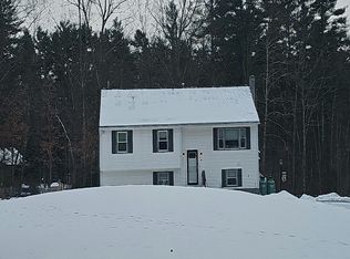 35 Alexander Rd, Londonderry, NH 03053