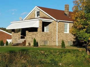 2501 Pearl St, Natrona Heights, PA 15065