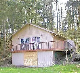 17932 W Clear Lake Boulevard SE photo 1