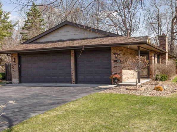 30 Jewel Ln N, Plymouth, MN 55447