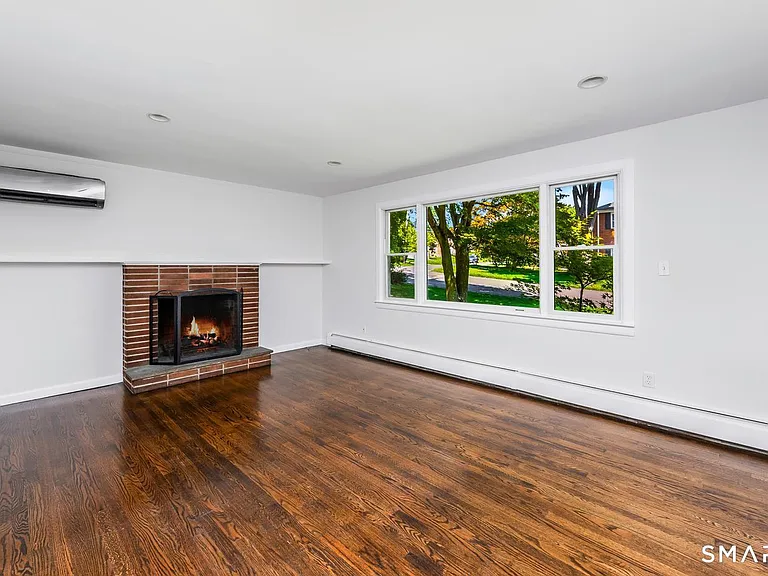 26 Lenox Ave #1 — Photo 6