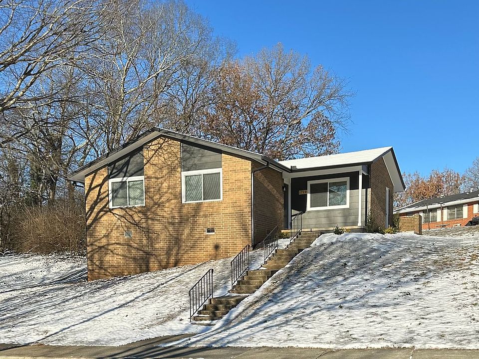 1st image of 1719 Hazen St
