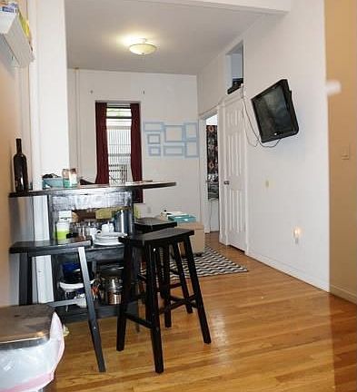 4th image of 262 W 24th St APT 1D
