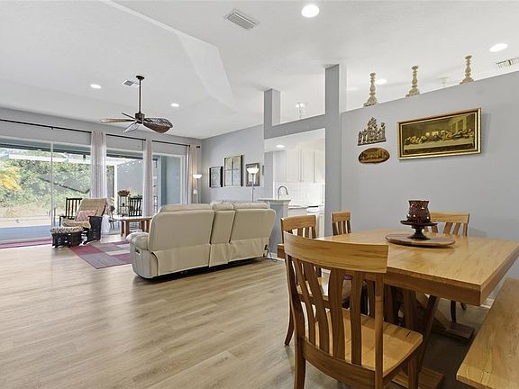 3rd image of 757 Pond Lily Way
