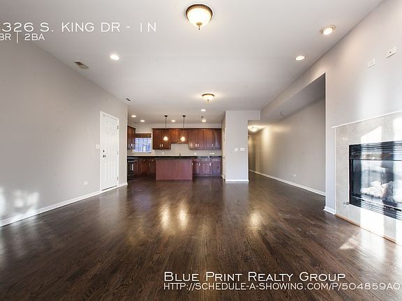 2nd image of 4326 S King Dr #1N