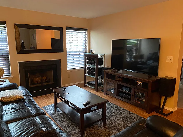 431 Dorchester Way — Photo 16