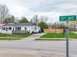 817 8th Ave, Tay, ON L0K 1R0