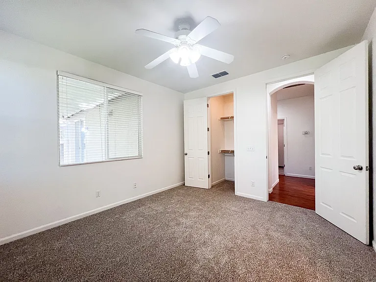 9814 Paso Fino Way — Photo 27
