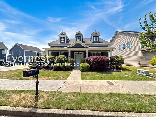 1500 Drew Dr NW Photo 1
