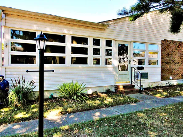 1310C Illinois Ave, Cape May, NJ 08204