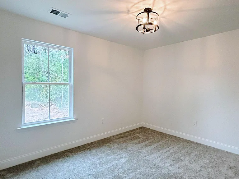 734 S Bomar Ave — Photo 17