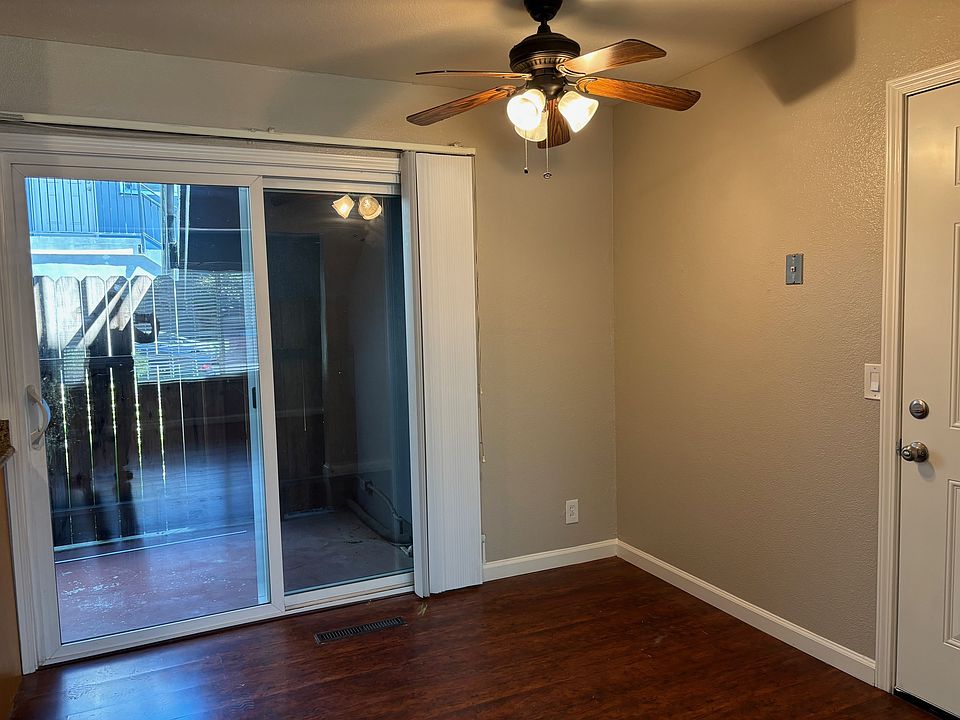 Dining Room with patio