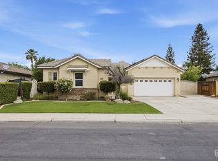 9406 Kingsmill Ln, Bakersfield, CA 93312