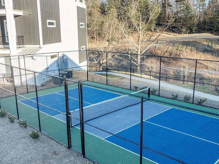 Arden Pines Luxury Apartments — Photo 6
