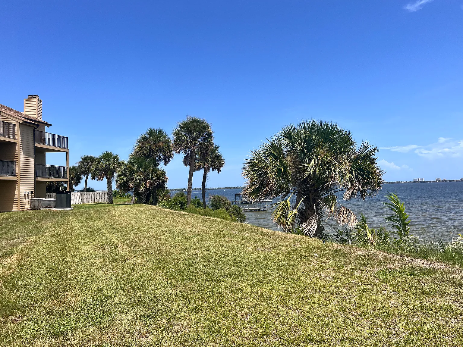 2 bed, 1550 sqft, $2,000 — Photo 1