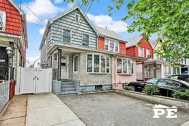 2033 East 65th Street