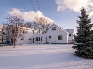 316 State Park Dr, Bay City, MI 48706