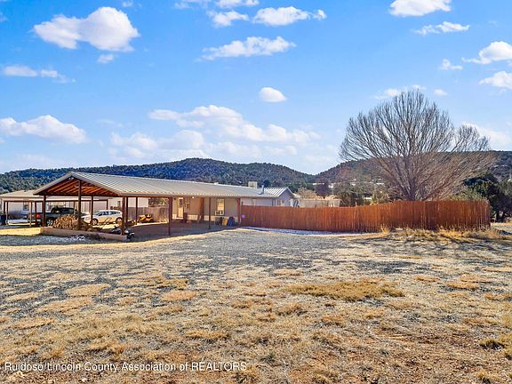3rd image of 1106 Little Big Horn Rd
