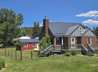 937 Harney St, Custer, SD 57730